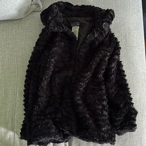 Girls Patagonia black jacket size small (8)